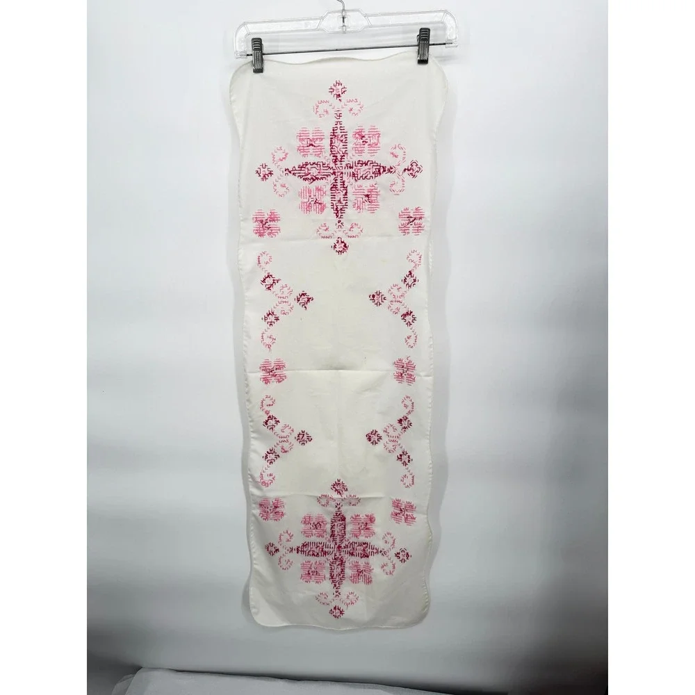 Vintage Embroidered Table Runner Dresser Scarf Cross Stitch Floral 40x14